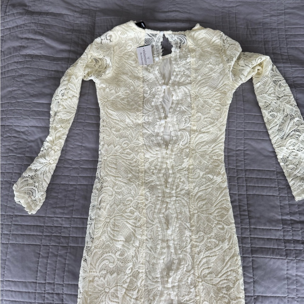 Windsor Lace Dress